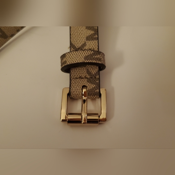 MICHAEL KORS Monogram Belt Bag/Fanny Pack - Picture 4 of 9